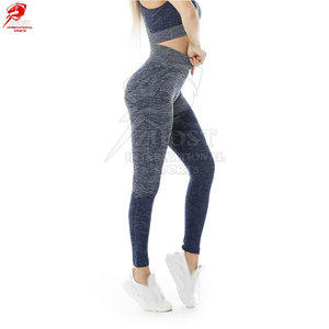 Ensemble de yoga en nylon et spandex haute performance, sur mesure, faible MOQ, adapté à l'entraînement, doux pour la peau, à prix raisonnable - Product Image 4