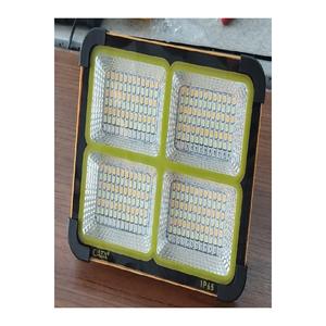 -4698 proiettore solare ricaricabile portatile
