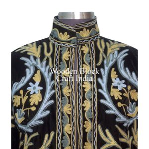 Chaqueta de Invierno Boho Vintage Hecha a Mano, Bordado Floral Suzani en Terciopelo Estampado, Ropa Exterior Étnica Chic para Mujer, Ropa de Fiesta - Product Image 3