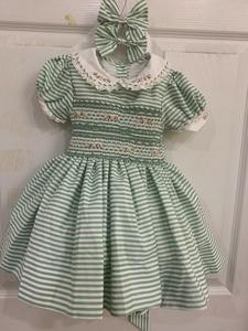 Robe en lin doux smocké faite à la main pour bébé filles Style décontracté pour le premier anniversaire de l'enfant en bas âge OEM Made in Vietnam - Product Image 2