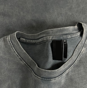 เสื้อยืดผ้าฝ้าย100% ของผู้ชายใส่ซักลายโลโก้สไตล์วินเทจสีจางโอเวอร์ไซส์ - Product Image 4