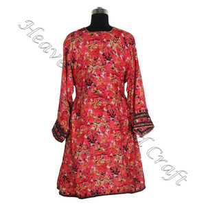 Vintage noir Afghani Balochi robe à la main afghani/irani/balochi/pakistani/indien BDR016 femmes portent le meilleur design robe Vintage - Product Image 4