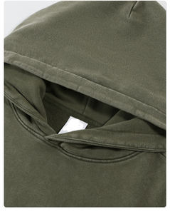 เสื้อฮู้ดดี้ผู้ชายสไตล์สตรีทแวร์วินเทจสำหรับฤดูหนาว น้ำหนัก 350 กรัม ผ้าฝ้าย 100% ปักลาย หนานุ่ม แบบสองชั้น รับผลิตตามสั่งขายส่ง - Product Image 5