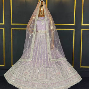 Lehenga choli de travail neuf, entièrement brodé, avec des détails de broderie et un style traditionnel audacieux, en gros - Product Image 1
