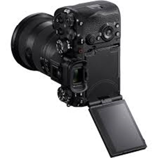 Беззеркальная цифровая камера с разрешением 4K/8K