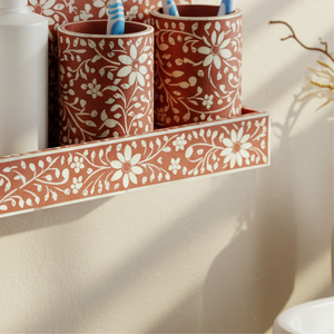 Kit de rangement floral artisanal pour salle de bain, esthétique terre cuite, étagère flottante pour meuble-lavabo avec gobelets à brosse à dents assortis - Product Image 4