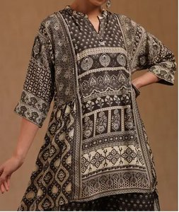 Exclusive Indian & Pakistani Clothing <b>Dress</b> Black Printed <b>Loose</b> Fit Women Kurta Palazzo Set for Women Daily and Festive Fashion - Product Image 4