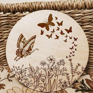 Tabla de cortar de madera de acacia y mango hecha a mano con tamaños personalizados diseñados para uso elegante en el hogar y el hotel tabla de quesos de resina - Product Image 3