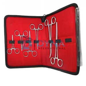 Ensemble de 6 pinces hémostatiques ultimes de haute qualité (Cvd & Str) dans une pochette en cuir Instruments chirurgicaux approuvés CE - Product Image 3