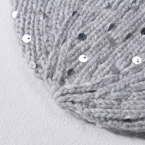 Bonnets doublés en polaire de qualité supérieure Bonnets confortables et chauds légers durables sur mesure pour le jacquard d'hiver - Product Image 6