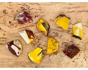 Piedra Natural de Jaspe Mookaite en Bruto, Color Rojo Vino, para Decoraciones, Feng Shui, Amuleto del Amor, Venta al Por Mayor - Product Image 2