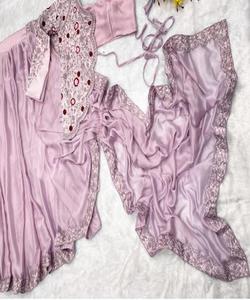 Wedding Saree with Floral Lace, Velvet, and <b>Organza</b> Details - Product Image 6