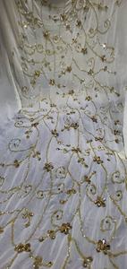 Tissu de luxe Centra Design, broderie de vigne dorée à la main, tissu en dentelle florale en cristal, rayonne, viscose, cachemire, élasthanne, organza - Product Image 3