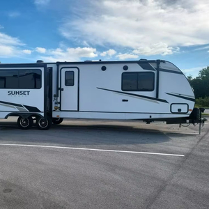Remolque Crossroads S-u-n-s-e-t T-r-a-i-l 330SI usado del 2022, listo para la venta - Product Image 1