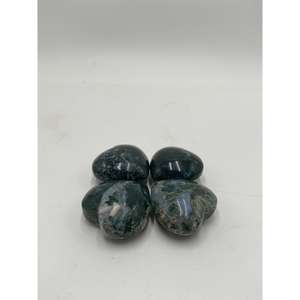 Cabochon en Agate Mousse Verte Naturelle en Gros, Forme Cœur, 4x4x2 cm, Pierre Précieuse Polie Non Montée - Product Image 2