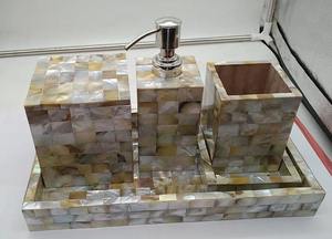 Juego de baño personalizable más vendido, forma rectangular con hueso de cuerno, madre de perla y resina, respetuoso con el medio ambiente e impermeable - Product Image 4