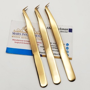 Pinzas de Punta Afilada de Nano Fibra con Agarre de Plasma Dorado de 65/75 Grados para Extensiones de Pestañas, Probadas a Mano - Product Image 4