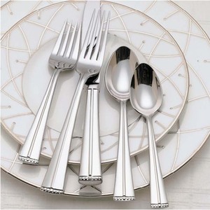 Vajilla de diseñador de Venta caliente, cubiertos pulidos de plata mate de acero inoxidable con mango triangular, juego de cuchara y tenedor - Product Image 6