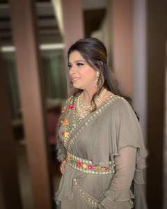 Diseñador Fancy Anarkali vestido Faux Georgette bordado cuatro lados encaje borde Dupatta largo fiesta desgaste bodas fabricado Surat - Product Image 3