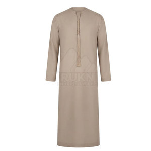 Nouvelle conception de Kandura émirati en coton pour hommes, style classique Thobe arabe sans col, avec franges sur le devant, respirant, léger, longueur cheville - Product Image 4