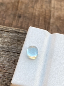 Cabochon en forme de coussin en aigue-marine naturelle de 2.01 carats de couleur supérieure pour la fabrication de bijoux avec un bon lustre - Product Image 3