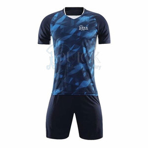 Vêtements de sport pour hommes, uniforme de football à manches courtes, grande taille, durable, léger, respirant, de haute qualité, personnalisable, vente en gros - Product Image 1