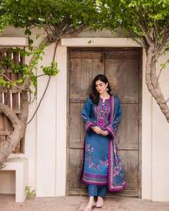 Robe de travail formelle pour femmes de qualité exceptionnelle moderne 2025-2026, dernier modèle de salwar kameez en coton pour les fêtes 01154 - Product Image 1