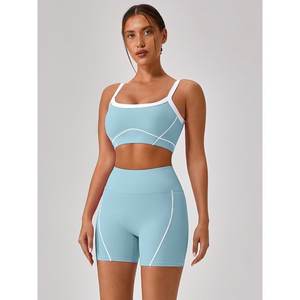 Short taille haute à séchage rapide pour femme avec technologie extensible dans les 4 sens pour les activités quotidiennes et sportives - Product Image 3