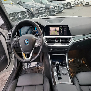 ¡Oferta Imperdible! BMW 330i RWD 2022 Súper Limpio, Motor 2.0L de 4 Cilindros en Línea, Turboalimentado, Automático, Blanco, Sedán de Lujo - Product Image 3