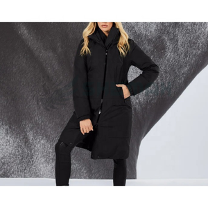 Chaqueta de equitación premium para mujer con acolchado aislante, costuras reforzadas, forro transpirable y estilo cómodo. - Product Image 3