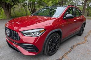 (F&H) Mercedes-AMG GLA45 d'occasion 2021, titre propre - Product Image 1