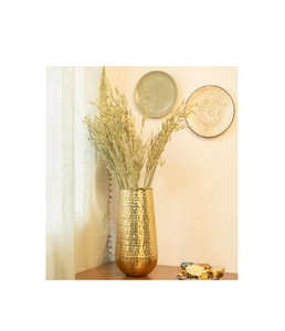 Vases à fleurs en laiton martelé faits à la main, design moderne, écologiques, couleurs personnalisées, pour mariages et fêtes, haute qualité, vente en gros - Product Image 1