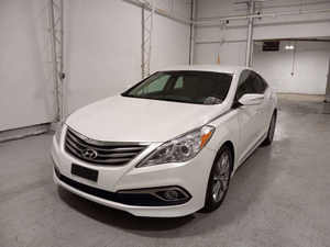 Azera 2021 Usado, Limpio y Económico, Sedán de 4 Puertas, Volante a la Izquierda, Asientos de Cuero, Cámara Trasera, Techo Solar, Faros LED - Product Image 5