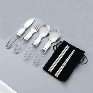 Juego de 4 cubiertos de acero inoxidable con mango de madera, acabado plateado, perfecto para vajilla, cocina, uso de alta calidad - Product Image 4