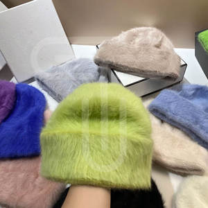 หมวกบีนนี่ฤดูหนาวผลิตในปากีสถาน ขายส่งจากโรงงาน ราคาถูก คุณภาพสูง หมวกบีนนี่แบบเรียบ - Product Image 3