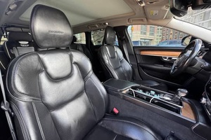 EXTREMADAMENTE LIMPIO, VOLVO V90 T6 AWD INSCRIPTION 2020, CONDUCCIÓN IZQUIERDA/DERECHA, BI-TURBO DE 4 CILINDROS, LISTO PARA ENVIAR - Product Image 6