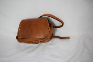 Bolso Bandolera de Cuero Genuino Tallado Geométrico Vintage con Correa de Hebilla para Mujer - Product Image 6