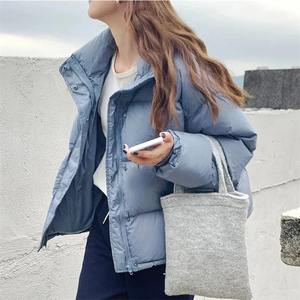 Parkas cortas gruesas y cálidas de invierno 2024 para mujer, Abrigo acolchado de algodón con cuello levantado informal, técnicas estampadas, nailon acolchado Simple - Product Image 2