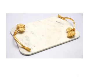 Bandeja Redonda Decorativa de Mármol Blanco con Soporte de Metal en Oferta, Moderna, de Lujo, Apta para Lavavajillas, Hecha a Mano - Product Image 5