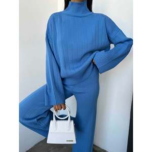 Ensemble pull et pantalon en tricot demi-pêcheur pour femme Mybeefashion, tenue décontractée deux pièces en mélange de laine chaude en bleu. - Product Image 4