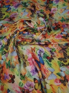 Tela estampada de gasa versátil para vestidos personalizados, bolsos y Decoración elegante para el hogar, venta al por mayor, compra a granel a los Emiratos Árabes Unidos y Dubái - Product Image 6