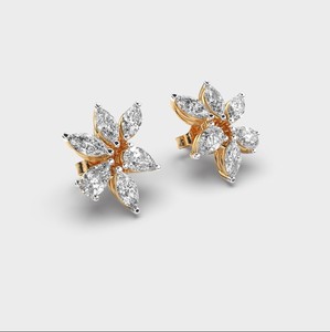 Boucles d'oreilles clous fleur en diamant de laboratoire taille marquise et poire en or blanc/rose/jaune 9 carats - Product Image 5
