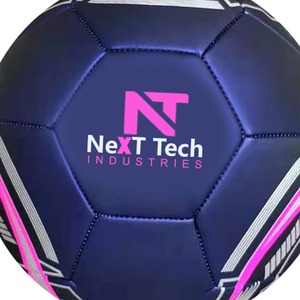 Tech Industries Ballon d'entraînement de football Matériau PU à des fins d'entraînement avec un design personnalisé et un logo personnalisé - Product Image 4