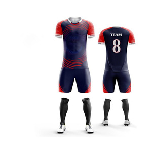 Venta caliente Nueva llegada Uniforme de entrenamiento de fútbol Ropa deportiva personalizable con servicio OEM para jugadores - Product Image 3
