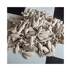 Estatuilla rústica de madera recuperada de pez de madera para exhibición de estantes de casas de playa y tiendas de regalos, acabado natural hecho a mano en Vietnam - Product Image 4