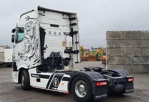 Nuevo/Usado 2021 Renault T 520 4X2 Unidad Tractora de Alta Potencia con Aire Acondicionado, 2 Tanques, Transmisión Automática Estándar - Product Image 6