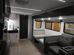 F-O-R-E-S-T R-I-V-E-R C-H-E-R-O-K-E-E A-L-P-H-A W-O-L-F 2-5-R-B d'occasion 2026 à vendre - Product Image 5