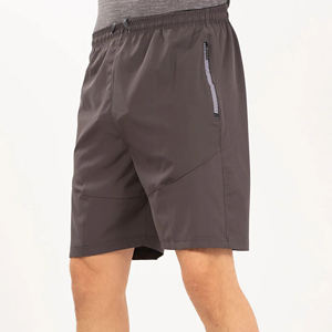 Pantalones cortos deportivos impermeables y a prueba de viento de nailon 100% al por mayor para hombre, pantalones cortos largos ligeros con logotipo impreso personalizado - Product Image 5