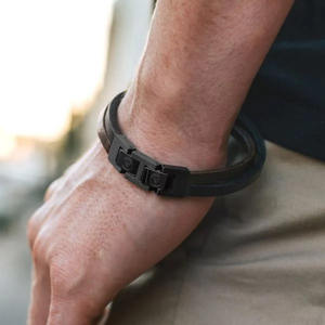 Bracelet en cuir torsadé ajustable pour hommes Conceptions de luxe Prix de gros bon marché Accessoire de mode du fabricant fournisseur - Product Image 5