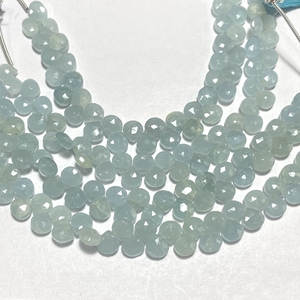 Cuentas de Briolette de taladro lateral con forma de corazón facetado de Aguamarina lechosa azul, cuentas de piedras preciosas calibradas de 7MM para uso en joyería - Product Image 4